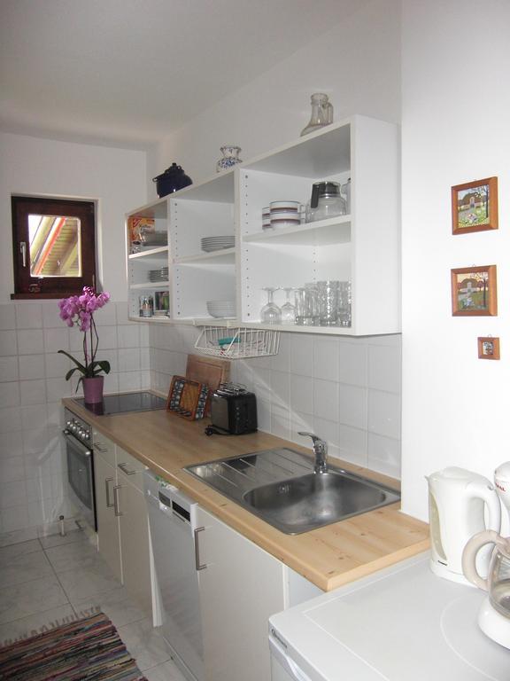 Haus Slechta Apartman Kitzbühel Szoba fotó